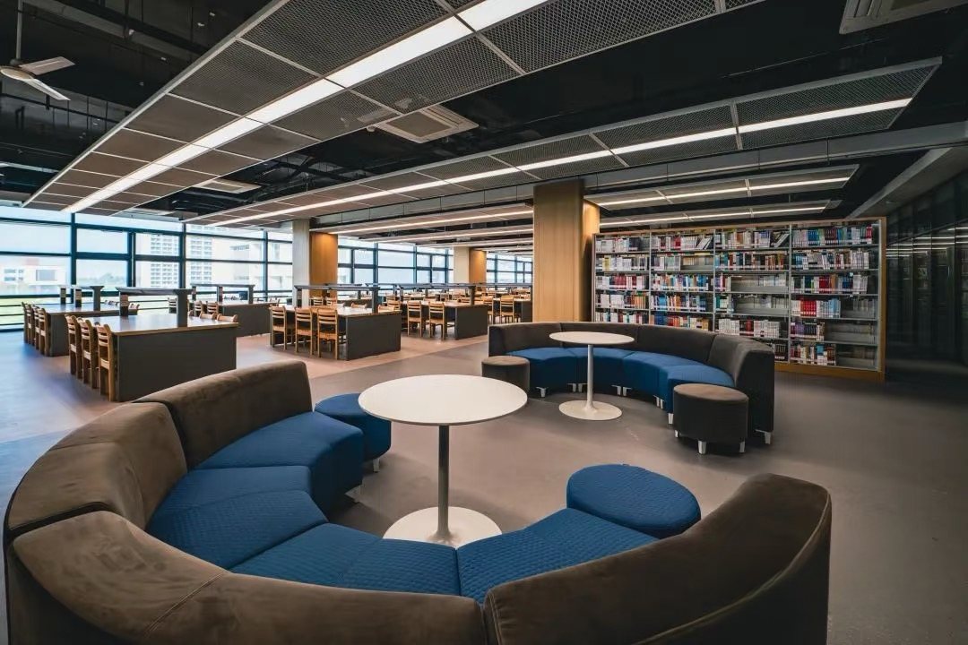 南京财经大学红山学院校园风景