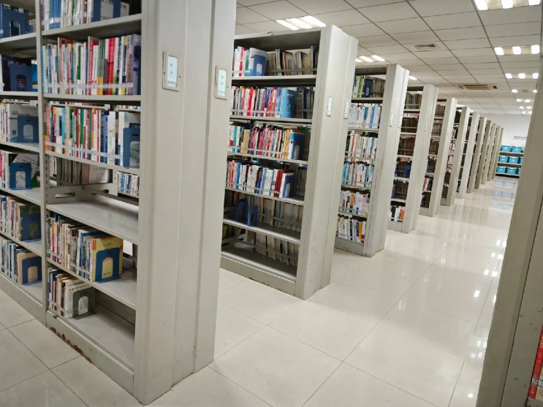 三江学院校园风景