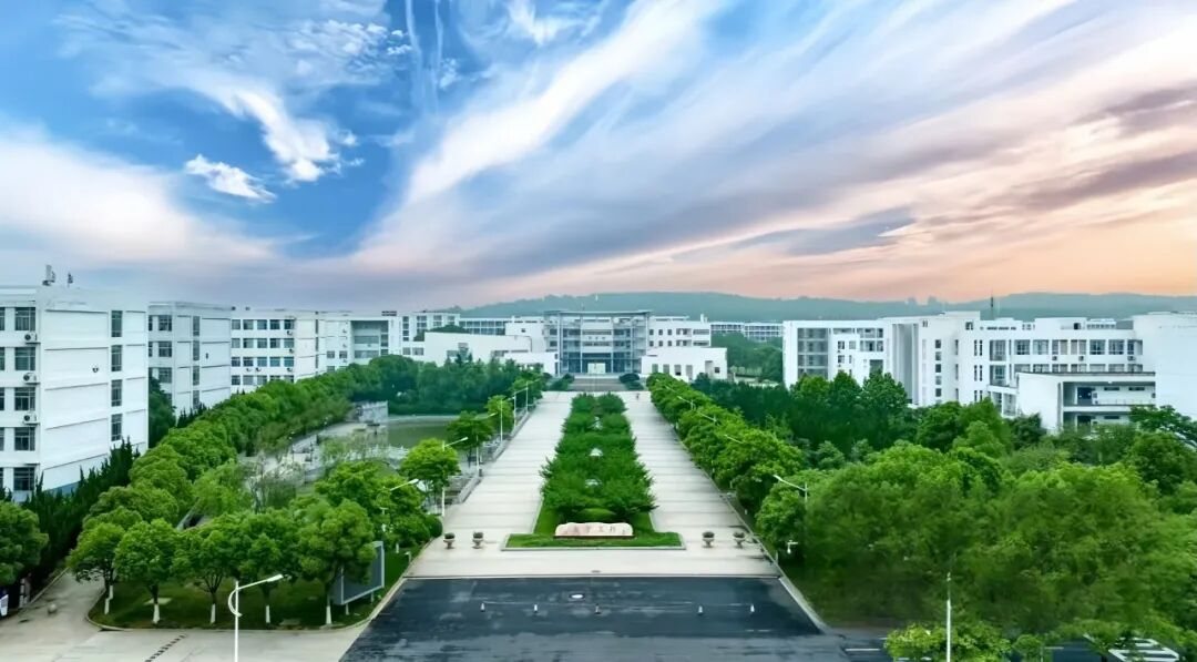 南京理工大学紫金学院校园风景